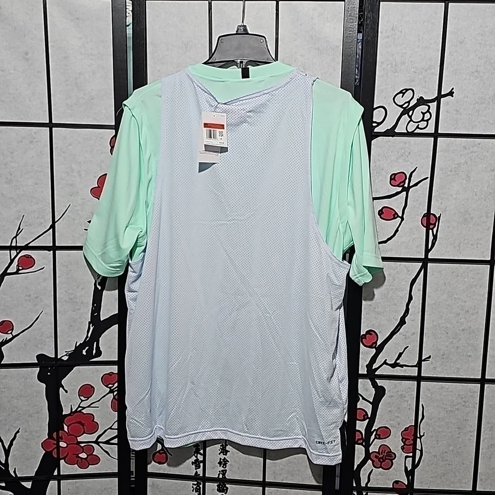 Jordan 3 in 1 Statement T-Shirt Tank Combo Size Large NWT